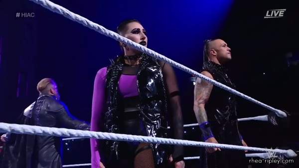 Click to view full size image
==============
sportsnet-wwe_hell_in_a_cell_2022_1080p_web_h264_0711.jpg sportsnet-wwe_hell_in_a_cell_2022_1080p_web_h264_0711.jpg