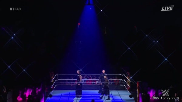 Click to view full size image
==============
sportsnet-wwe_hell_in_a_cell_2022_1080p_web_h264_0740.jpg sportsnet-wwe_hell_in_a_cell_2022_1080p_web_h264_0740.jpg