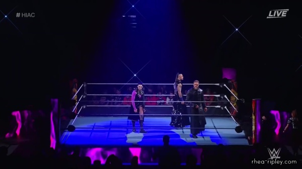 Click to view full size image
==============
sportsnet-wwe_hell_in_a_cell_2022_1080p_web_h264_0763.jpg sportsnet-wwe_hell_in_a_cell_2022_1080p_web_h264_0763.jpg