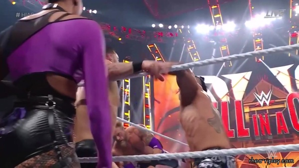 Click to view full size image
==============
sportsnet-wwe_hell_in_a_cell_2022_1080p_web_h264_2338.jpg sportsnet-wwe_hell_in_a_cell_2022_1080p_web_h264_2338.jpg