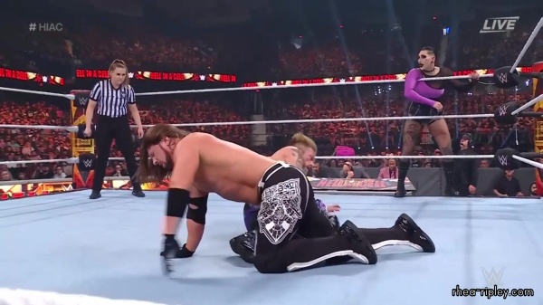 Click to view full size image
==============
sportsnet-wwe_hell_in_a_cell_2022_1080p_web_h264_3409.jpg sportsnet-wwe_hell_in_a_cell_2022_1080p_web_h264_3409.jpg