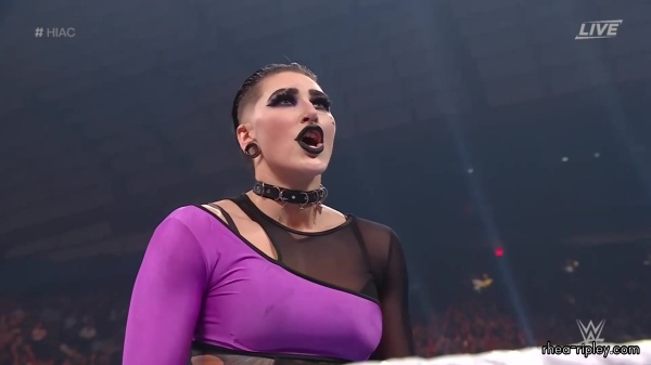 Click to view full size image
==============
sportsnet-wwe_hell_in_a_cell_2022_1080p_web_h264_4119.jpg sportsnet-wwe_hell_in_a_cell_2022_1080p_web_h264_4119.jpg