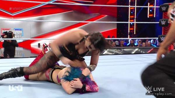 sportsnet-wwe_monday_night_raw_2022_11_21_1080p_web_h264_part_2_2382.jpg