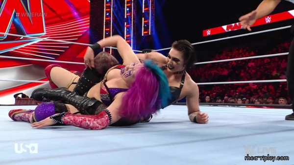 sportsnet-wwe_monday_night_raw_2022_11_21_1080p_web_h264_part_2_2664.jpg