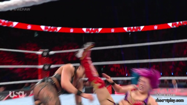 sportsnet-wwe_monday_night_raw_2022_11_21_1080p_web_h264_part_2_3420.jpg