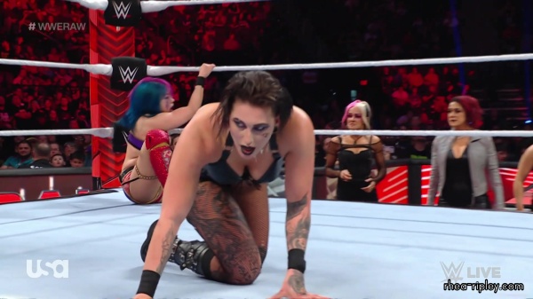 sportsnet-wwe_monday_night_raw_2022_11_21_1080p_web_h264_part_2_3852.jpg