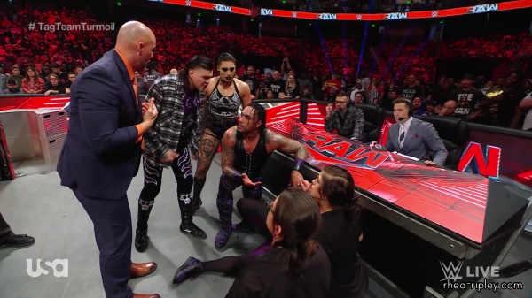 sportsnet-wwe_monday_night_raw_2023-01-09_1080p_web_h264_part_3_5262.jpg