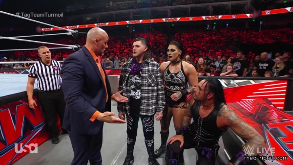 sportsnet-wwe_monday_night_raw_2023-01-09_1080p_web_h264_part_3_5294.jpg