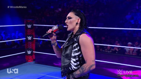 sportsnet-wwe_monday_night_raw_2023_01_30_1080p_web_h264_part_1_1053.jpg