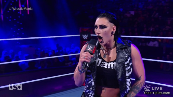sportsnet-wwe_monday_night_raw_2023_01_30_1080p_web_h264_part_1_1397.jpg