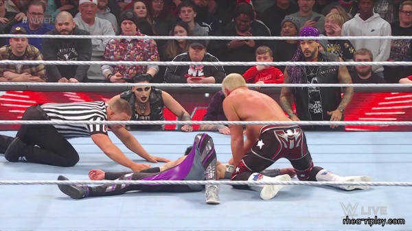sportsnet-wwe_monday_night_raw_2023_01_30_1080p_web_h264_part_3_1506.jpg