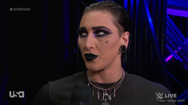 sportsnet-wwe_monday_night_raw_2023_03_27_1080p_web_h264_183.jpg