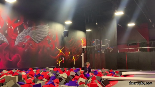 trampoline_park_0666.jpg