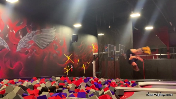 trampoline_park_0858.jpg