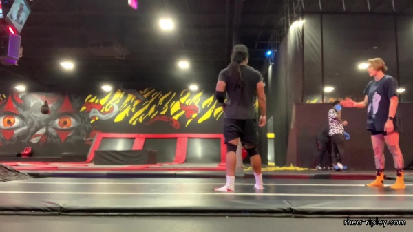 trampoline_park_0915.jpg