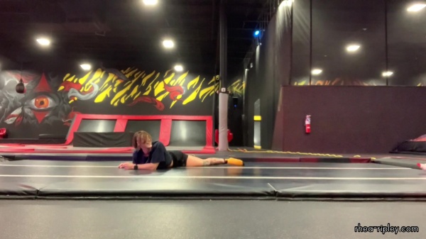 trampoline_park_1086.jpg