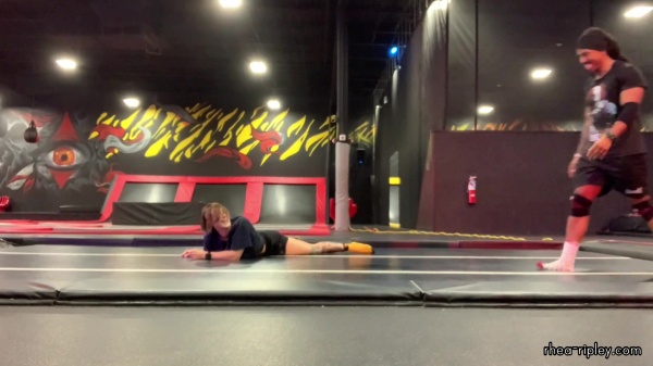 trampoline_park_1089.jpg