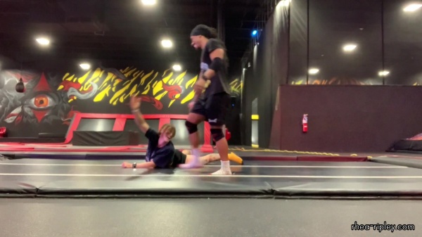 trampoline_park_1095.jpg