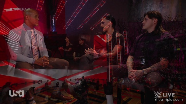 wwe_monday_night_raw_2023_02_20_1080p_web_h264-sportsnet_421.jpg
