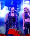 WWE_Friday_Night_SmackDown_2022_04_15_1080p_HDTV_x264-Star_0551.jpg