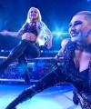 WWE_Friday_Night_SmackDown_2022_04_15_1080p_HDTV_x264-Star_0662.jpg