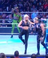WWE_Friday_Night_SmackDown_2022_04_15_1080p_HDTV_x264-Star_0692.jpg