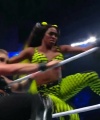 WWE_Friday_Night_SmackDown_2022_04_15_1080p_HDTV_x264-Star_0981.jpg