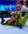 WWE_Friday_Night_SmackDown_2022_04_15_1080p_HDTV_x264-Star_1429.jpg