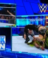 WWE_Friday_Night_SmackDown_2022_04_15_1080p_HDTV_x264-Star_1478.jpg