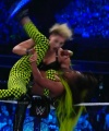 WWE_Friday_Night_SmackDown_2022_04_15_1080p_HDTV_x264-Star_1564.jpg