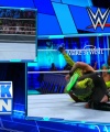 WWE_Friday_Night_SmackDown_2022_04_15_1080p_HDTV_x264-Star_1657.jpg