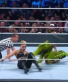 WWE_Friday_Night_SmackDown_2022_04_15_1080p_HDTV_x264-Star_1680.jpg