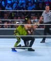 WWE_Friday_Night_SmackDown_2022_04_15_1080p_HDTV_x264-Star_1720.jpg