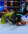 WWE_Friday_Night_SmackDown_2022_04_15_1080p_HDTV_x264-Star_1737.jpg