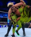 WWE_Friday_Night_SmackDown_2022_04_15_1080p_HDTV_x264-Star_1755.jpg