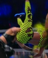 WWE_Friday_Night_SmackDown_2022_04_15_1080p_HDTV_x264-Star_1774.jpg