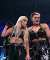 WWE_Friday_Night_SmackDown_2022_04_15_1080p_HDTV_x264-Star_1889.jpg