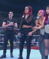 WWE_Friday_Night_SmackDown_2022_11_25_1080p_HDTV_x264-NWCHD_437.jpg