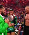 WWE_Monday_Night_RAW_2022_04_25_1080p_HDTV_x264-Star_Trim_part_1_2111.jpg