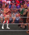 WWE_Monday_Night_RAW_2022_04_25_1080p_HDTV_x264-Star_Trim_part_1_2337.jpg