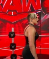WWE_Monday_Night_RAW_2022_04_25_1080p_HDTV_x264-Star_Trim_part_2_065.jpg
