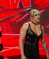 WWE_Monday_Night_RAW_2022_04_25_1080p_HDTV_x264-Star_Trim_part_2_068.jpg