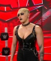 WWE_Monday_Night_RAW_2022_04_25_1080p_HDTV_x264-Star_Trim_part_2_072.jpg