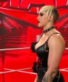 WWE_Monday_Night_RAW_2022_04_25_1080p_HDTV_x264-Star_Trim_part_2_075.jpg
