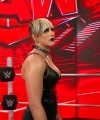 WWE_Monday_Night_RAW_2022_04_25_1080p_HDTV_x264-Star_Trim_part_2_091.jpg