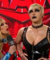 WWE_Monday_Night_RAW_2022_04_25_1080p_HDTV_x264-Star_Trim_part_2_386.jpg