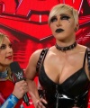WWE_Monday_Night_RAW_2022_04_25_1080p_HDTV_x264-Star_Trim_part_2_387.jpg