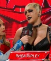 WWE_Monday_Night_RAW_2022_04_25_1080p_HDTV_x264-Star_Trim_part_2_421.jpg