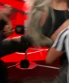 WWE_Monday_Night_RAW_2022_04_25_1080p_HDTV_x264-Star_Trim_part_2_522.jpg