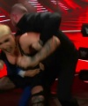 WWE_Monday_Night_RAW_2022_04_25_1080p_HDTV_x264-Star_Trim_part_2_530.jpg